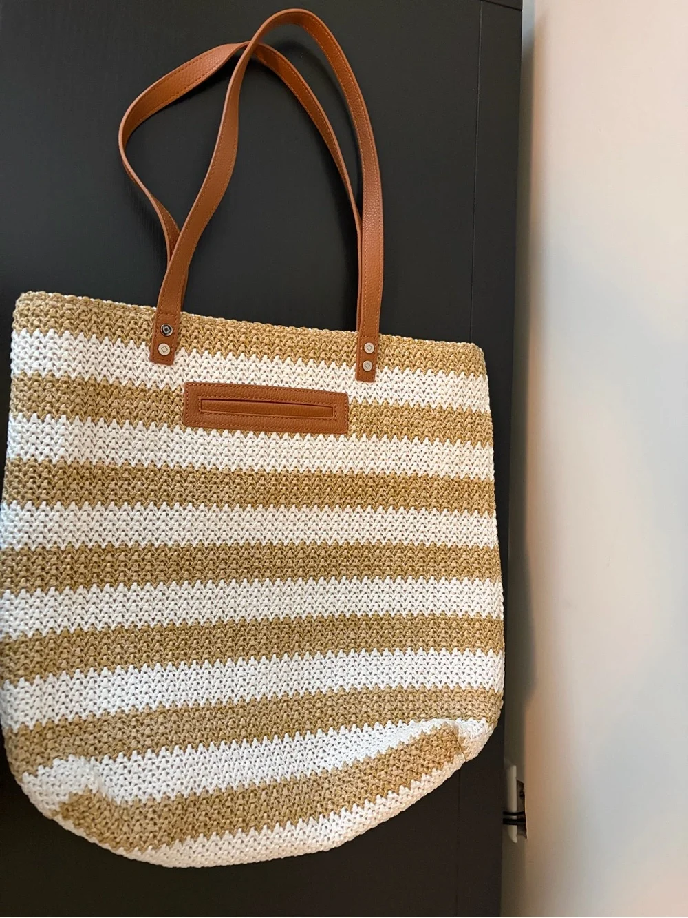 thirty-one Striped textured Tote in White and Tan with Brown Handles